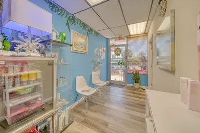 Full-Service Nails & Beauty Spa For Sale in Sweetwater, Sweetwater, FL 33174 - Photo 15