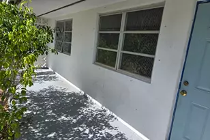 803 Ridge Rd, Lantana, FL 33462 - Photo 3