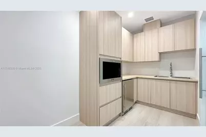 6700 NE 2nd Ct #4, Miami, FL 33138 - Photo 23