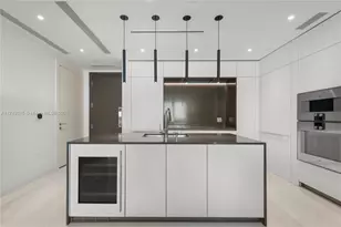 300 Biscayne Blvd Way, Miami, FL 33131 - Photo 15