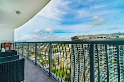 1750 N Bayshore Dr #5505, Miami, FL 33132 - Photo 9