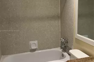 200 S Birch Rd, Fort Lauderdale, FL 33316 - Photo 15