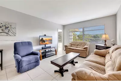 5002 NW 35th St #306, Lauderdale Lakes, FL 33319 - Photo 1