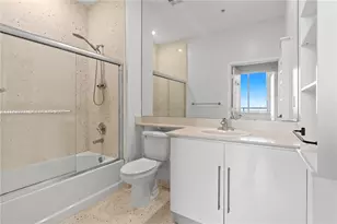 335 S Biscayne Blvd, Miami, FL 33131 - Photo 29