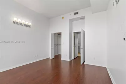335 S Biscayne Blvd #UPH02, Miami, FL 33131 - Photo 35