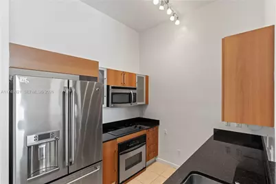 335 S Biscayne Blvd #UPH02, Miami, FL 33131 - Photo 23