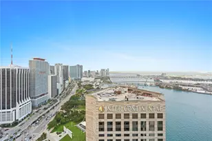 335 S Biscayne Blvd, Miami, FL 33131 - Photo 15