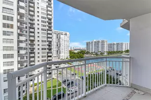 18051 Biscayne Blvd, Aventura, FL 33160 - Photo 3