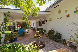 10745 Westwood Lake Dr, Miami, FL 33165 - Photo 35