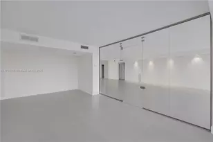 5500 Collins Ave, Miami Beach, FL 33140 - Photo 13