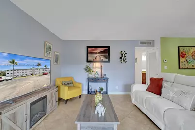 5300 Washington St #I203, Hollywood, FL 33021 - Photo 7