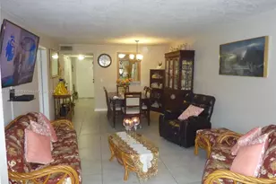 10123 Sunrise Lakes Blvd, Sunrise, FL 33322 - Photo 9