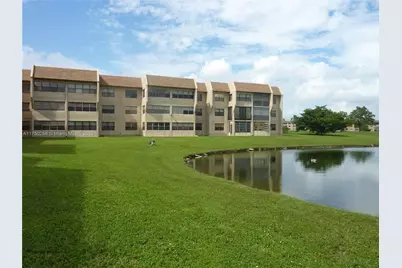 10123 Sunrise Lakes Blvd #104, Sunrise, FL 33322 - Photo 31