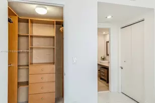 485 Brickell Ave, Miami, FL 33131 - Photo 25