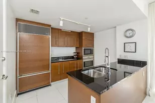 485 Brickell Ave, Miami, FL 33131 - Photo 13