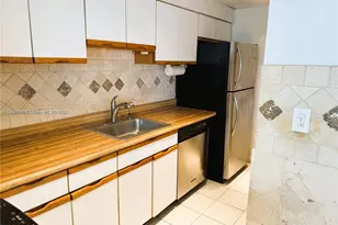 880 NE 69th St, Miami, FL 33138 - Photo 11