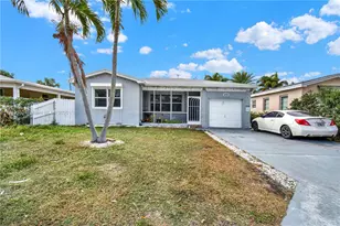 1317 N M St, Lake Worth, FL 33460 - Photo 1