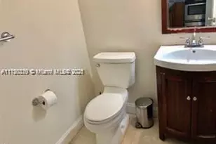 3725 S Ocean Dr, Hollywood, FL 33019 - Photo 13