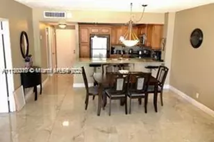 3725 S Ocean Dr, Hollywood, FL 33019 - Photo 11