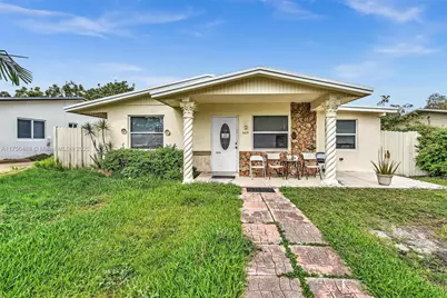 2631 NE 214th St, Miami, FL 33180 - Photo 9