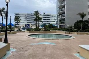 7601 E Treasure Dr, North Bay Village, FL 33141 - Photo 5