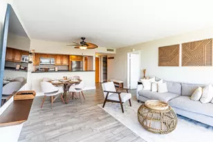 7601 E Treasure Dr, North Bay Village, FL 33141 - Photo 1
