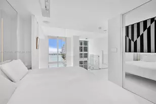 300 S Biscayne Blvd, Miami, FL 33131 - Photo 19