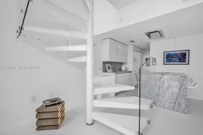 300 S Biscayne Blvd #L-1012, Miami, FL 33131 - Photo 11