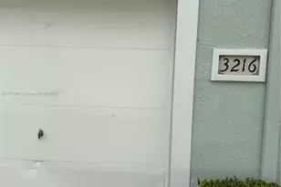 3216 Laurel Ridge Cir, Riviera Beach, FL 33404 - Photo 13