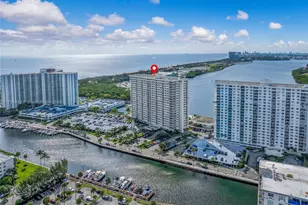 300 Bayview Dr, Sunny Isles Beach, FL 33160 - Photo 41