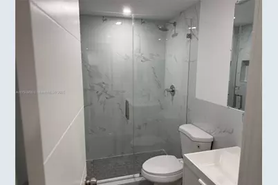 926 Michigan Ave #12, Miami Beach, FL 33139 - Photo 7