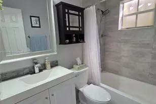 365 SW 86th Ave, Pembroke Pines, FL 33025 - Photo 39