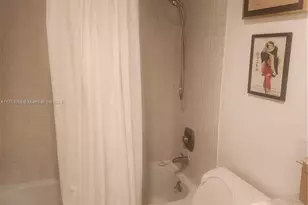 4350 Hillcrest Dr, Hollywood, FL 33021 - Photo 21