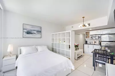 1750 N Bayshore Dr #1214, Miami, FL 33132 - Photo 11