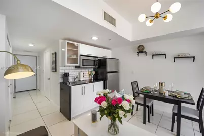 1750 N Bayshore Dr #1214, Miami, FL 33132 - Photo 1