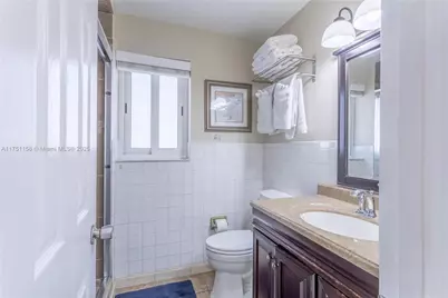 1660 NE 25th Ave, Pompano Beach, FL 33062 - Photo 13