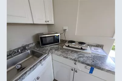 70 NW 33rd St, Miami, FL 33127 - Photo 39