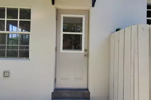 70 NW 33rd St, Miami, FL 33127 - Photo 35