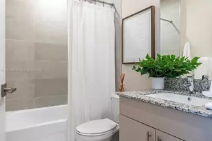 610 NE 2nd St, Dania Beach, FL 33004 - Photo 7