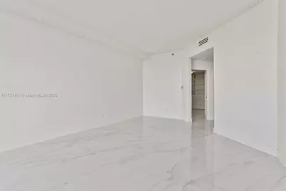 2000 Island Blvd #PH-5, Aventura, FL 33160 - Photo 23