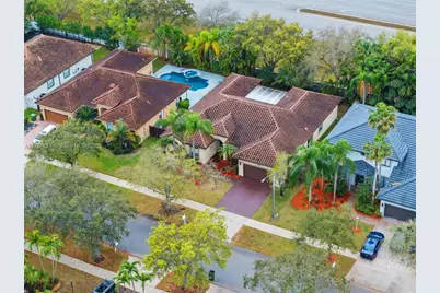 16358 S Mariposa Cir S, Pembroke Pines, FL 33331 - Photo 37