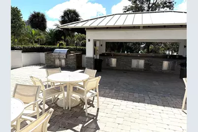 2801 NE 183rd St #806W, Aventura, FL 33160 - Photo 13