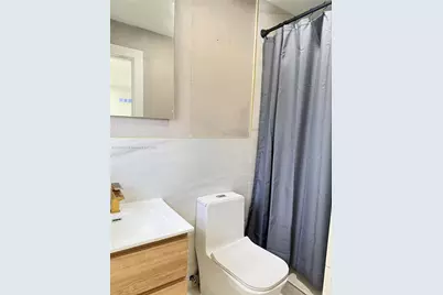 2151 NW 59th St, Miami, FL 33142 - Photo 15