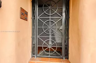 200 Azure Way, Miami Springs, FL 33166 - Photo 9