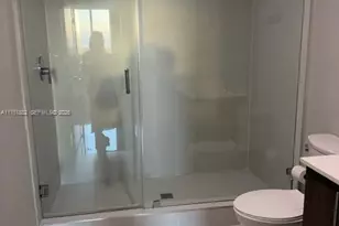 7661 NW 107th Ave, Doral, FL 33178 - Photo 33