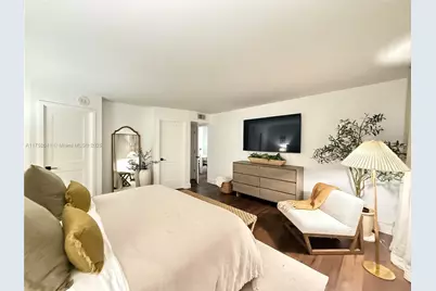 600 Biltmore Way #215, Coral Gables, FL 33134 - Photo 7