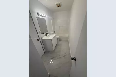 7501 Kimberly Blvd #102, North Lauderdale, FL 33068 - Photo 9