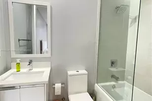 6651 NW 105th Pl, Doral, FL 33178 - Photo 17