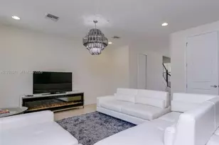 2910 NW 124th Way, Sunrise, FL 33323 - Photo 11