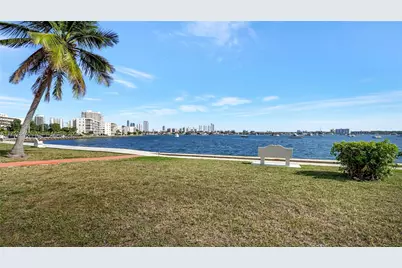 2905 Point East Dr #L208, Aventura, FL 33160 - Photo 41